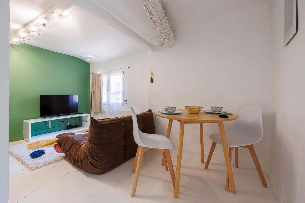 L'Aixquis - T2, Vieille Ville Aix-en-Provence Eksteriør bilde